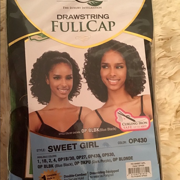 Sweet Girl FreeTress Equal Drawstring Syn Half Wig - Picture 3 of 3